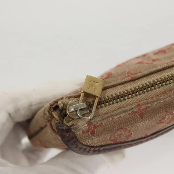 LOUIS VUITTON Monogram Mini Ansophie Pouch Red M92696 LV Auth 121201 - Picture 12 of 16